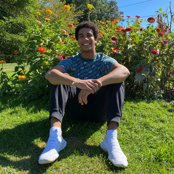 Meet your Posher, James - Picture 1 of 1